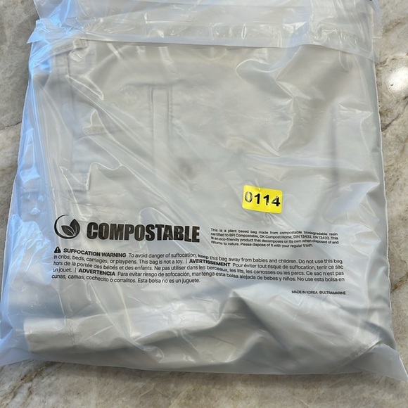 Izod | Saltwater Chinos Flat Front Shorts | 100% Cotton | Stone | Men’s 36 Waist - Picture 10 of 10